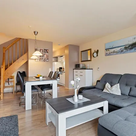 Spacious In By The Sea *